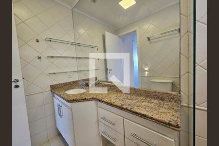 Banheiro da Suíte 1 de apartamento para alugar com 3 quartos, 120m² em Vila Cruzeiro, São Paulo