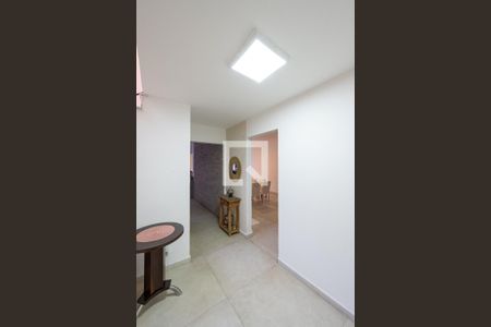 Hall de Entrada de casa para alugar com 3 quartos, 200m² em Vila da Saúde, São Paulo