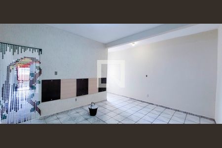 Quarto de casa para alugar com 1 quarto, 60m² em Jardim Altos de Itaqua, Itaquaquecetuba