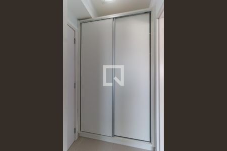 Corredor de apartamento para alugar com 1 quarto, 46m² em Vila Partenio, Mogi das Cruzes