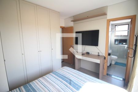 Quarto 1 de apartamento à venda com 2 quartos, 68m² em Novo Riacho, Contagem