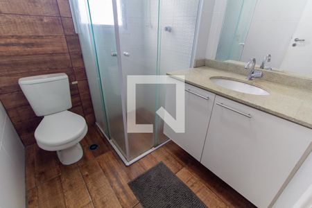 Banheiro de apartamento para alugar com 1 quarto, 30m² em Vila Prudente, São Paulo