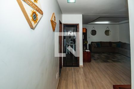 Sala de apartamento à venda com 3 quartos, 200m² em Santa Rosa, Belo Horizonte
