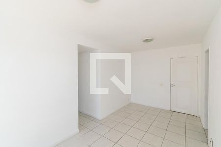 Sala de apartamento à venda com 2 quartos, 60m² em Vila da Penha, Rio de Janeiro