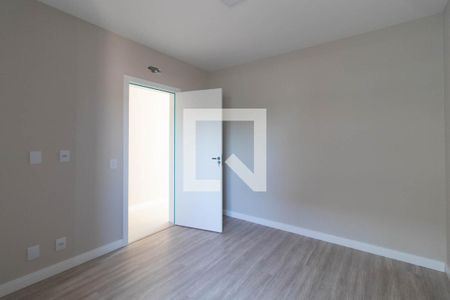 Quarto 2 de casa de condomínio à venda com 3 quartos, 100m² em Cavalhada, Porto Alegre