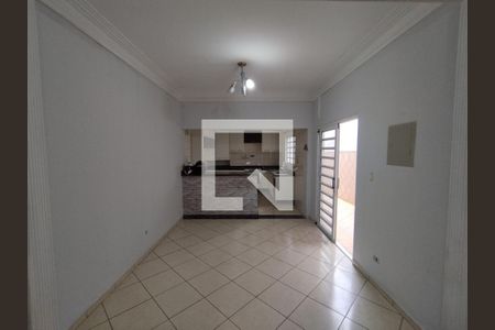 Sala de casa à venda com 4 quartos, 212m² em Cursino, São Paulo