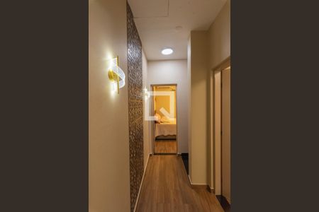 Corredor de casa de condomínio à venda com 2 quartos, 80m² em Jardim Amoreiras, Campinas