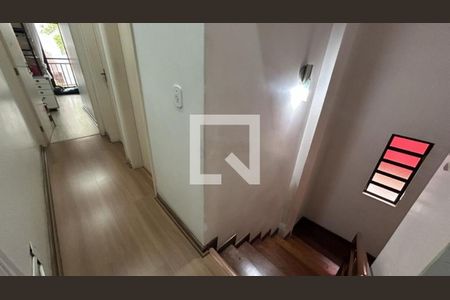 Casa à venda com 3 quartos, 130m² em Vila Carrão, São Paulo