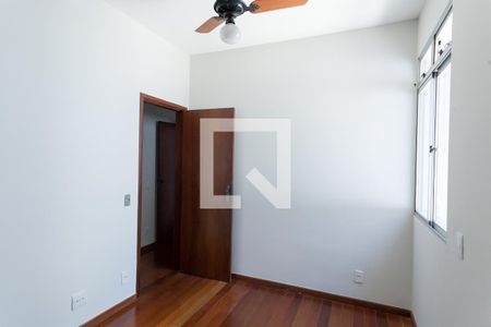Quarto 1 de apartamento para alugar com 3 quartos, 95m² em Buritis, Belo Horizonte