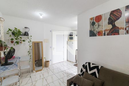 Sala/Cozinha/Área de Serviço  de apartamento à venda com 2 quartos, 41m² em Cidade Líder, São Paulo