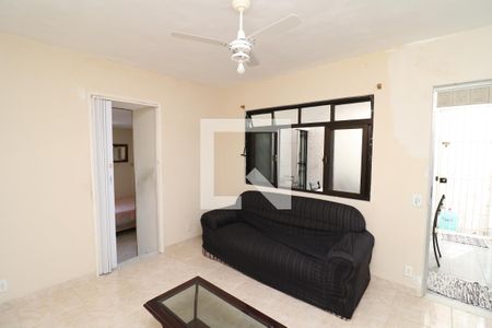 Sala de casa para alugar com 3 quartos, 90m² em Jardim Carioca, Rio de Janeiro