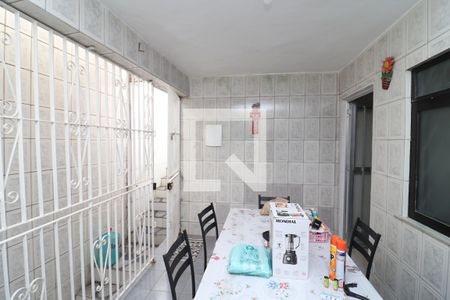 Área Externa de casa para alugar com 3 quartos, 90m² em Jardim Carioca, Rio de Janeiro