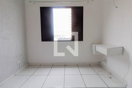Quarto 1 de apartamento para alugar com 2 quartos, 54m² em Vila Domitila, São Paulo