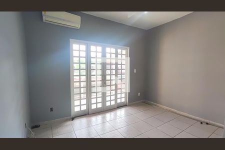 Quarto 1 de casa de condomínio à venda com 3 quartos, 120m² em Tanque, Rio de Janeiro