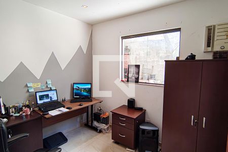 Escritório de casa à venda com 3 quartos, 150m² em Taquara, Rio de Janeiro