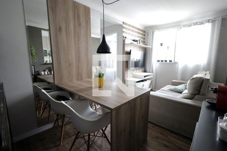 Sala  de apartamento à venda com 2 quartos, 48m² em Parque Sao Vicente, Santo André