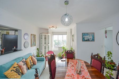Sala de apartamento para alugar com 2 quartos, 70m² em Vila Anhanguera, São Paulo