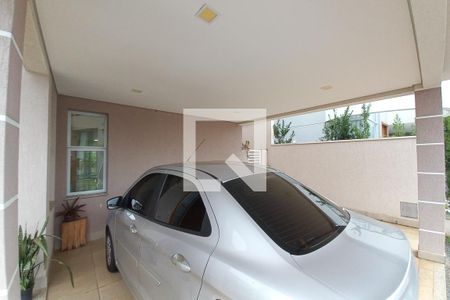 Garagem de casa de condomínio à venda com 4 quartos, 323m² em Swiss Park, Campinas