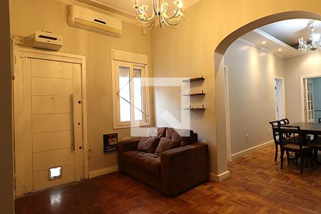 Sala de apartamento à venda com 2 quartos, 72m² em Navegantes, Porto Alegre