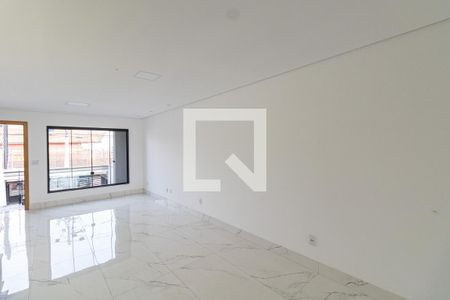 Sala/Cozinha de casa à venda com 3 quartos, 230m² em Vila Sao Geraldo, São Paulo
