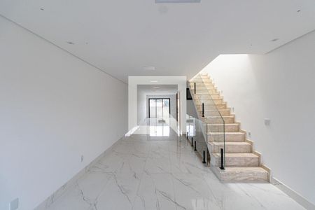 Sala/Cozinha de casa à venda com 3 quartos, 230m² em Vila Sao Geraldo, São Paulo