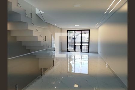 Sala de casa à venda com 3 quartos, 245m² em Penha de França, São Paulo
