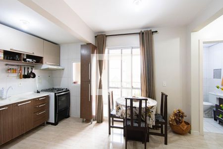 Sala de apartamento à venda com 2 quartos, 49m² em Fátima, Canoas
