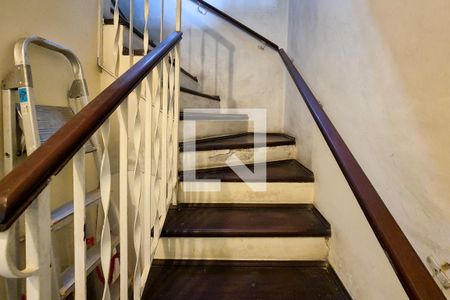 Corredor de casa à venda com 3 quartos, 230m² em Vila Vianas, São Bernardo do Campo