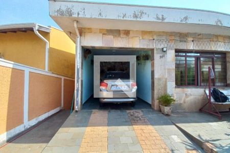 Casa à venda com 264m², 4 quartos e 2 vagasGaragem