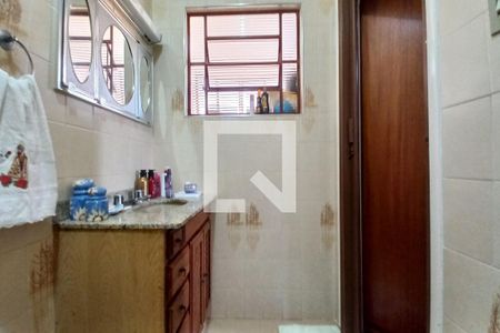 Casa à venda com 264m², 4 quartos e 2 vagasBanheiro da Suíte