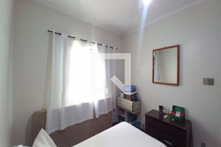 Casa à venda com 264m², 4 quartos e 2 vagasQuarto 2