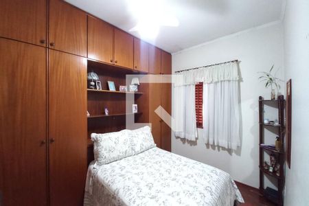 Casa à venda com 264m², 4 quartos e 2 vagasSuíte