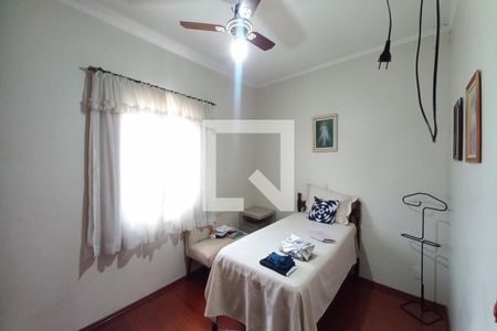 Casa à venda com 264m², 4 quartos e 2 vagasQuarto 1