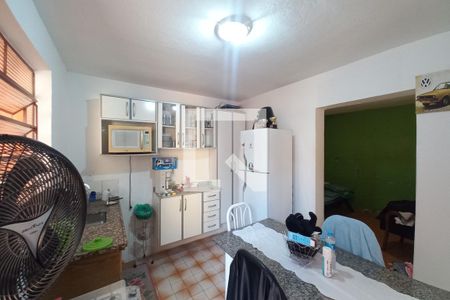 Casa à venda com 264m², 4 quartos e 2 vagasCozinha da Edícula