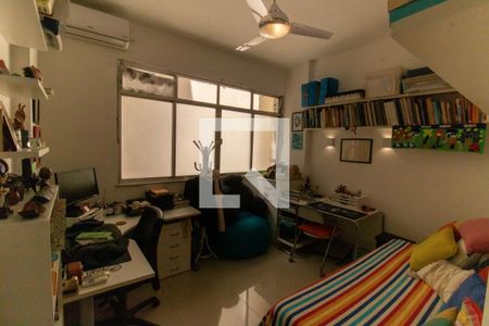 Quarto  de apartamento à venda com 2 quartos, 75m² em Icaraí, Niterói