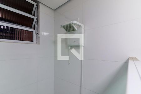 Banheiro Social de casa para alugar com 3 quartos, 400m² em Vila Gomes, São Paulo