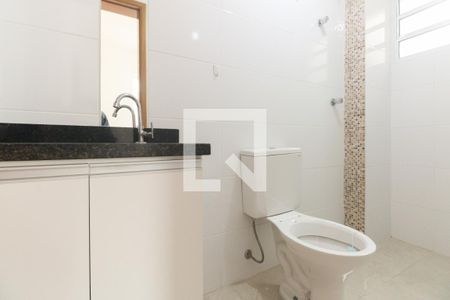 Banheiro de apartamento para alugar com 1 quarto, 38m² em Vila Carrão, São Paulo