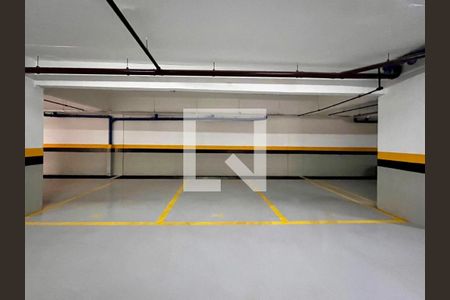 Garagem de apartamento para alugar com 1 quarto, 40m² em Cambuí, Campinas