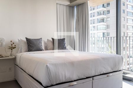 Studio de kitnet/studio para alugar com 1 quarto, 30m² em Jardim das Bandeiras, São Paulo