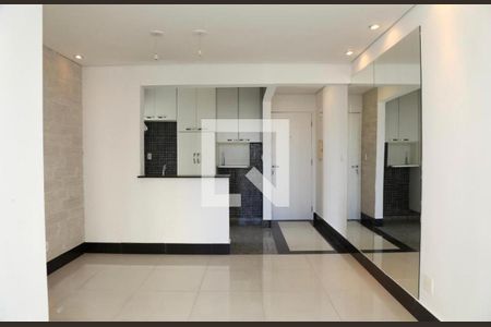 Sala de apartamento à venda com 3 quartos, 68m² em Jardim Londrina, São Paulo