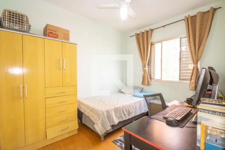 Quarto 2 de apartamento à venda com 3 quartos, 70m² em Piratininga, Osasco