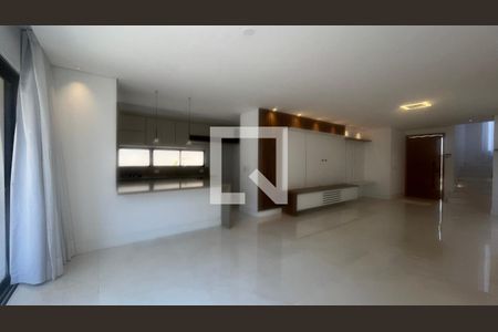 Sala de casa de condomínio à venda com 3 quartos, 210m² em Vila José Iório, Campinas