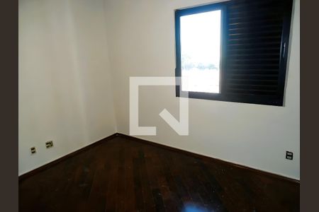 Quarto de apartamento para alugar com 3 quartos, 103m² em Vila Sônia, São Paulo