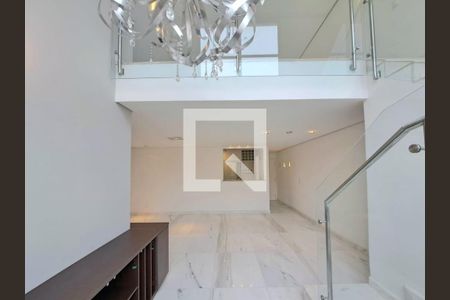 Apartamento para alugar com 4 quartos, 210m² em Buritis, Belo Horizonte