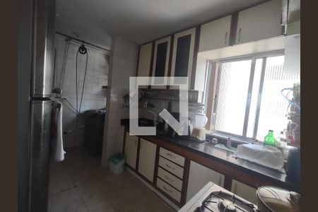 Cozinha de apartamento para alugar com 3 quartos, 70m² em Jardim Íris, São Paulo
