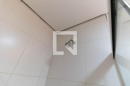 Banheiro Social  de apartamento para alugar com 2 quartos, 86m² em Vila Gumercindo, São Paulo