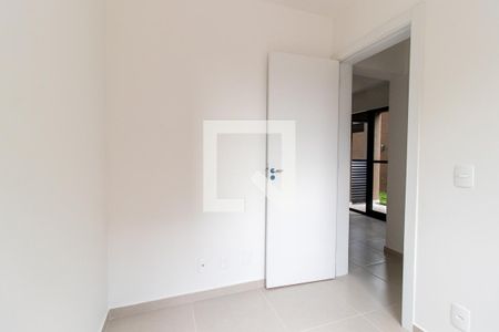 Quarto 1 de apartamento para alugar com 2 quartos, 74m² em Santo Antônio, São José dos Pinhais