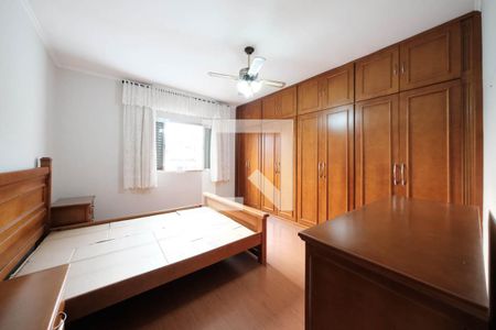 Quarto 1 de casa para alugar com 2 quartos, 165m² em Parque Boturussu, São Paulo