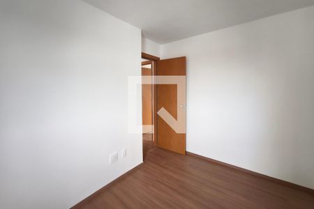 Quarto 2 de apartamento para alugar com 2 quartos, 44m² em Vila Satúrnia, Campinas