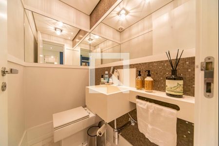 Lavabo de apartamento à venda com 2 quartos, 162m² em Vila Gilda, Santo André